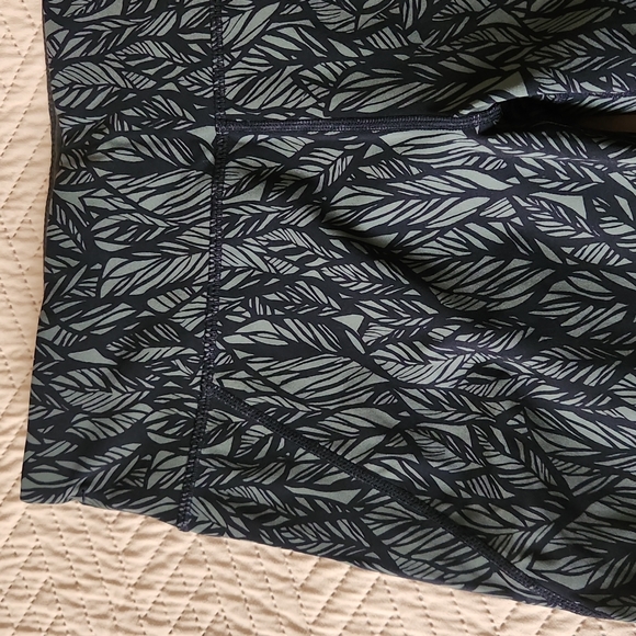 Sweaty Betty Green Leaf Leggings